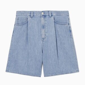 COS Pleated A-Line Denim Shorts in Light Blue